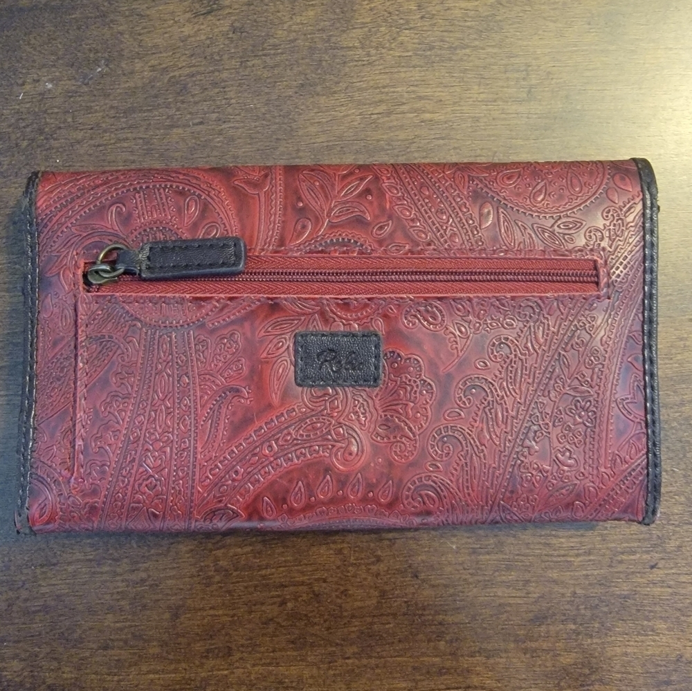 39. Relic maroon wallet